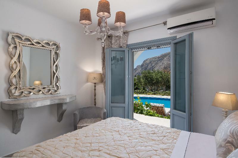 Felicity Villas Santorini Island Exterior photo